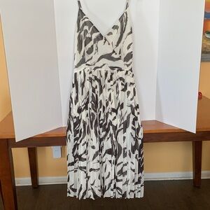 Nine West Black and White Midi Dress